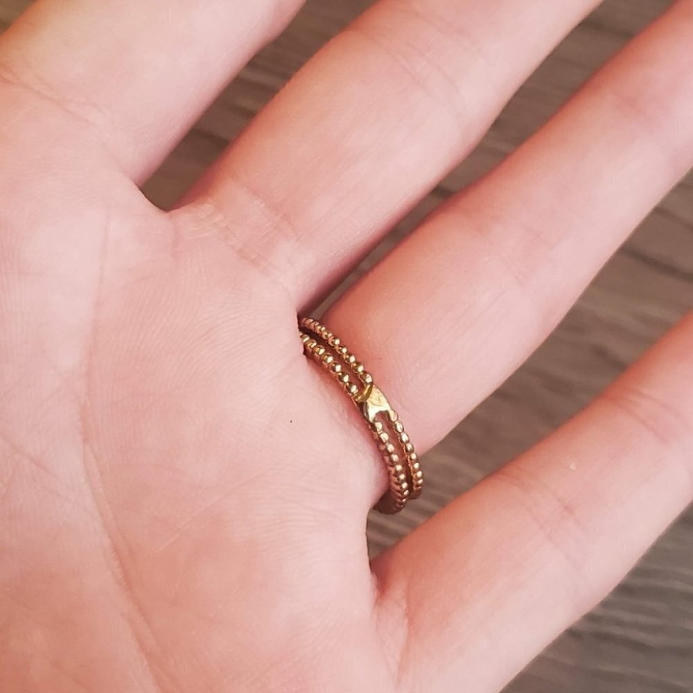 Ring - Picture 2 of 3